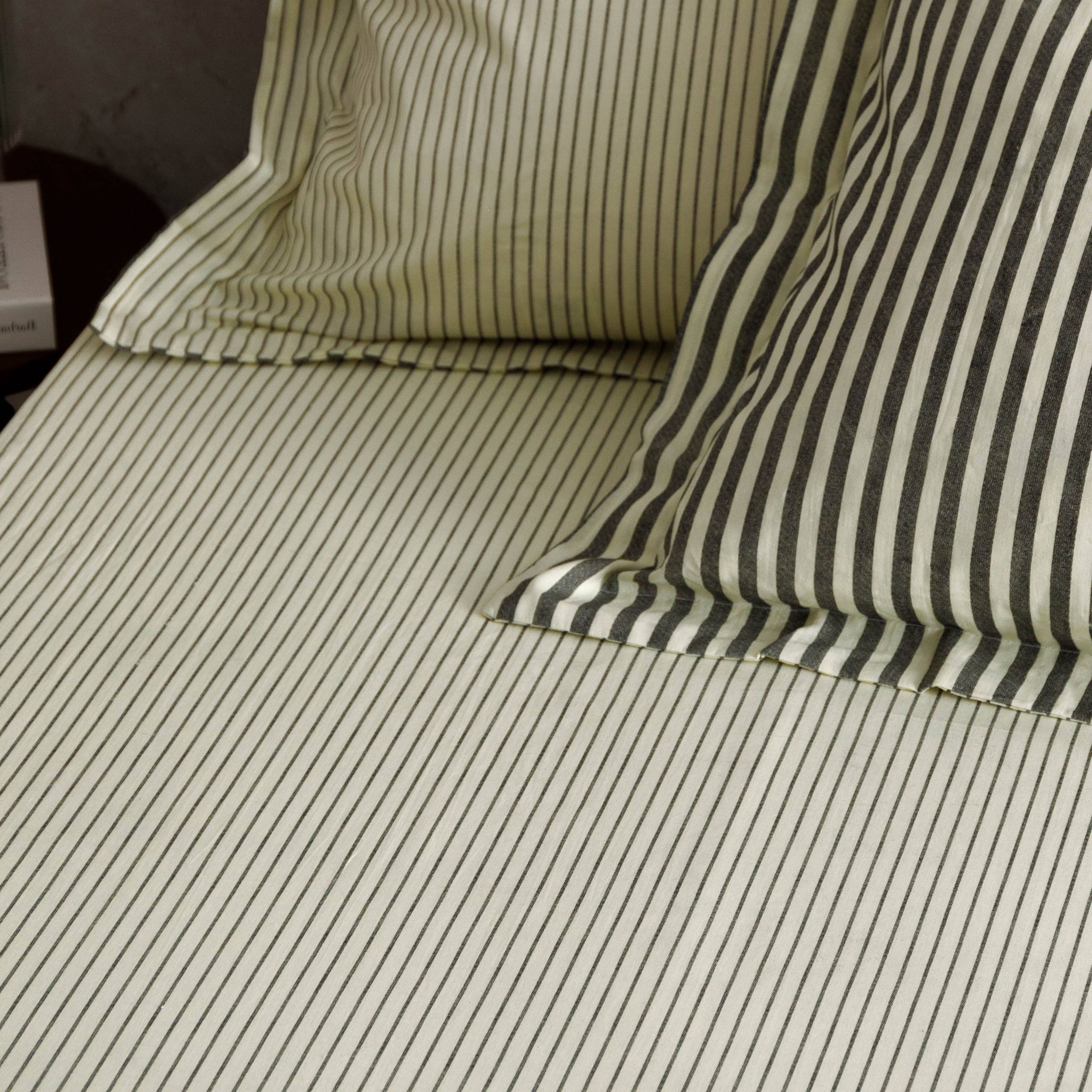 Hebden 100% Cotton Narrow Stripe Fitted Bed sheet Black