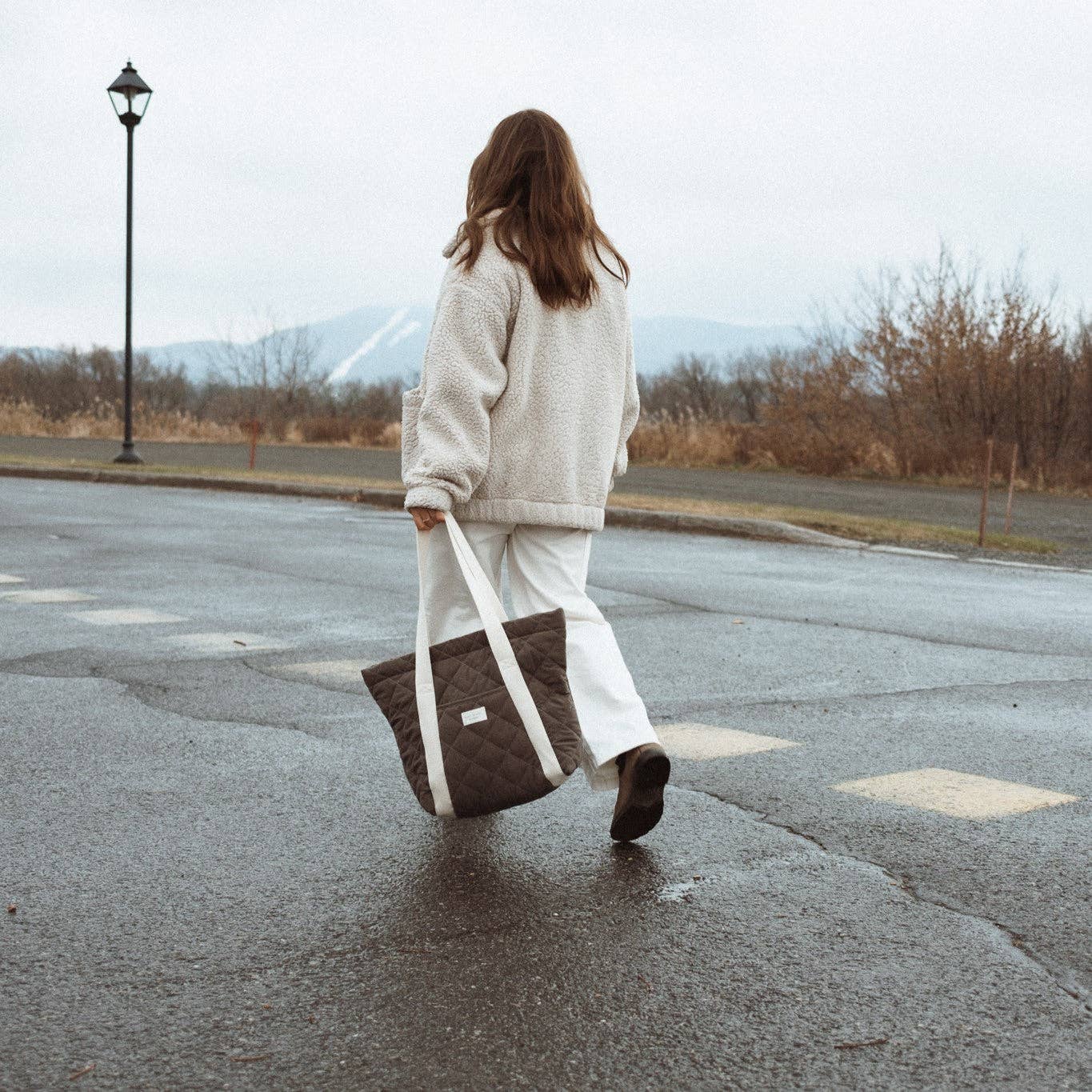 Quilted everyday tote