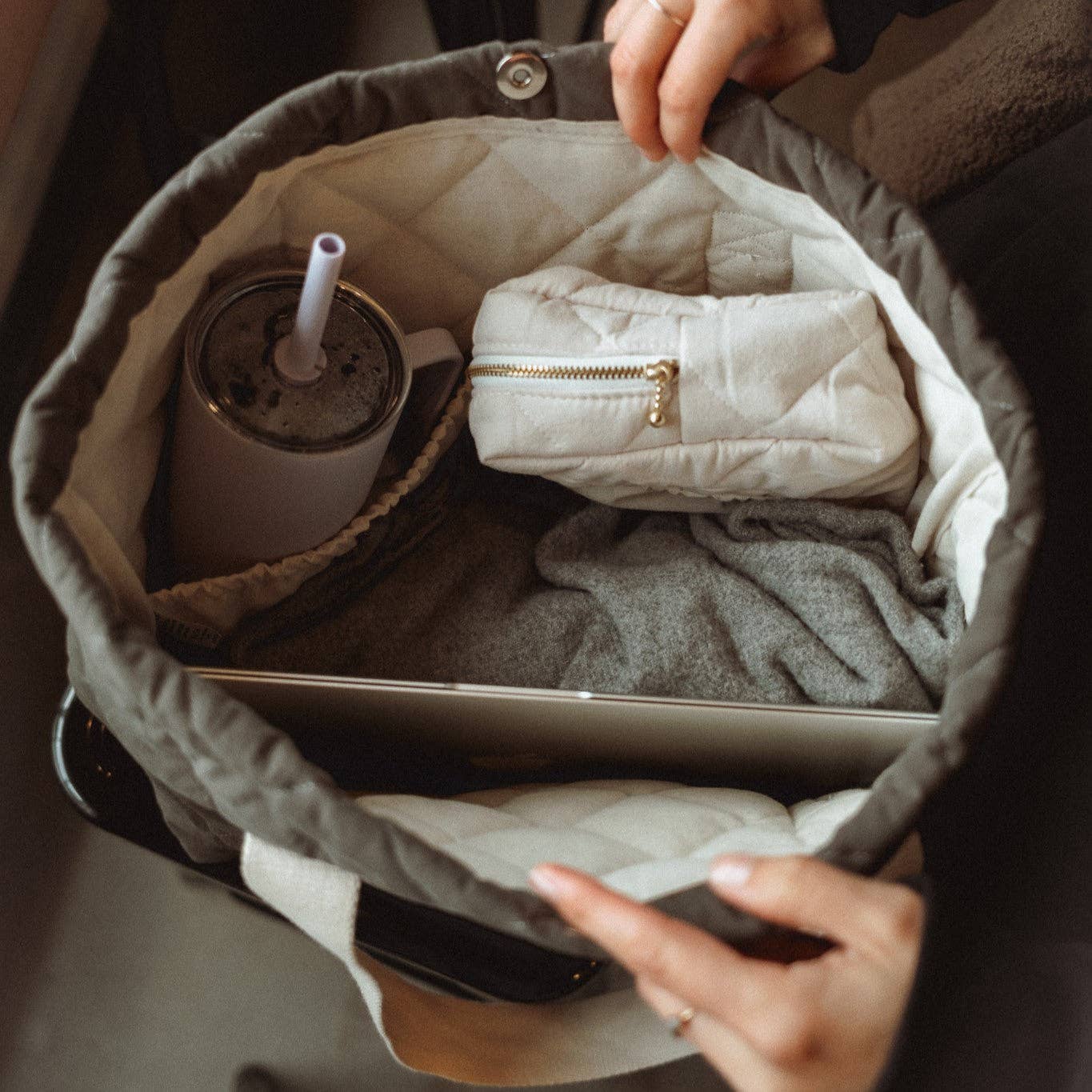 Quilted everyday tote